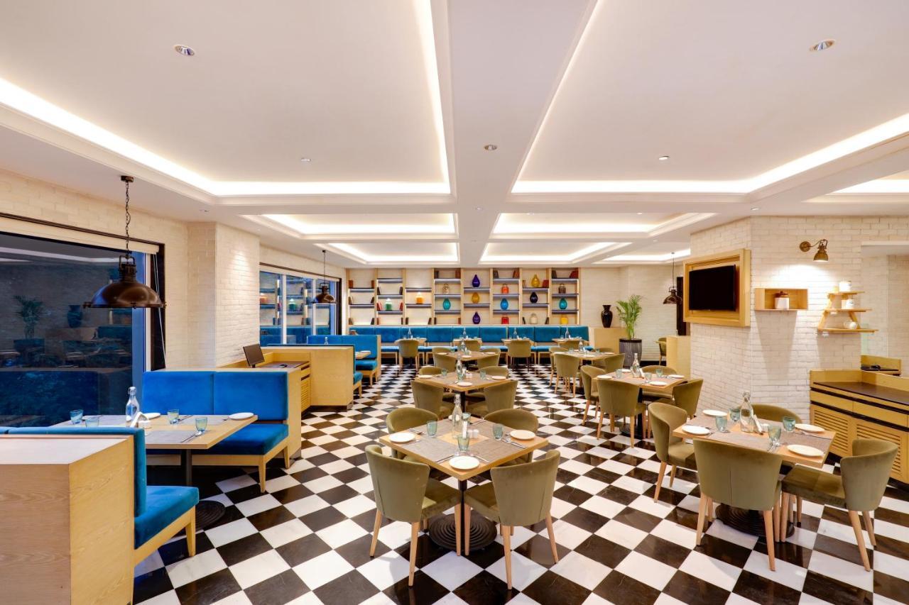 Lemon Tree Premier, Mumbai International Airport Hotel Kültér fotó