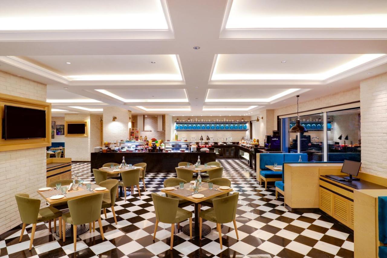 Lemon Tree Premier, Mumbai International Airport Hotel Kültér fotó
